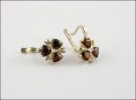 Серьги из серебра с гранатом 3 треугольника 5х5х5 мм 14737