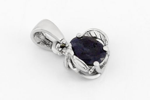 Серебряный кулон с сапфиром 23735 купить в магазине Самоцветы мира