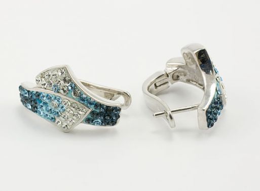 Серебряные серьги с Кристаллами Swarovski 24375 купить в магазине Самоцветы мира