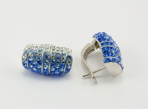 Серебряные серьги с Кристаллами Swarovski 24379 купить в магазине Самоцветы мира