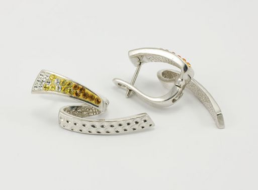 Серебряные серьги с Кристаллами Swarovski 24420 купить в магазине Самоцветы мира