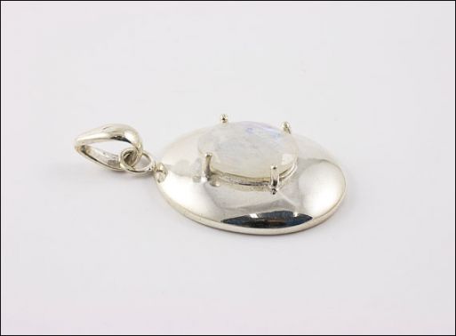 Серебряный кулон с адуляром 29796 купить в магазине Самоцветы мира
