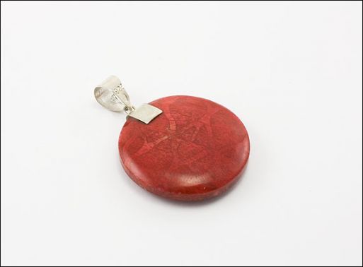 Серебряный кулон с кораллом 29925 купить в магазине Самоцветы мира