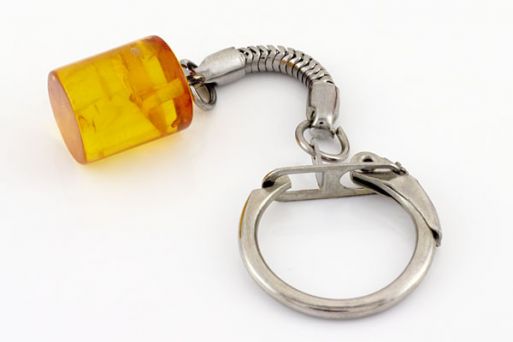 Янтарный брелок 30808 купить в магазине Самоцветы мира