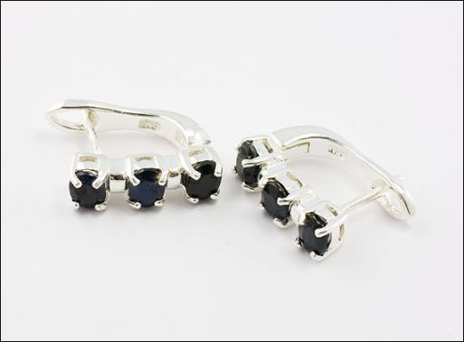 Серебряные серьги с сапфиром 31325 купить в магазине Самоцветы мира