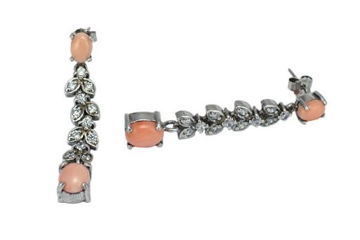 Серебряные серьги с кораллом и фианитами 36752 купить в магазине Самоцветы мира