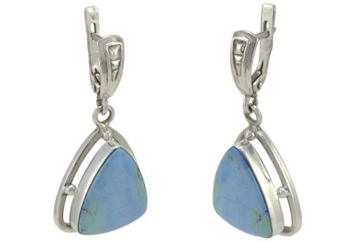 Серьги из серебра 925 пробы с бирюзой.