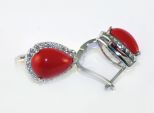 Серьги из серебра с кораллом красным и фианитами капля 10х14 мм 42559
