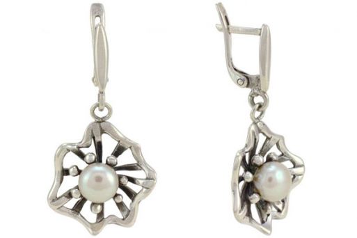 Серьги из серебра 925 пробы с жемчугом.