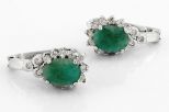 Серьги из серебра с изумрудом и фианитами овал 6х8 мм 47921