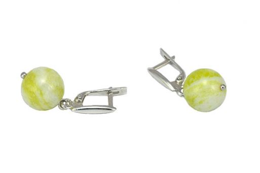 Серьги из серебра 925 пробы с жадеитом.