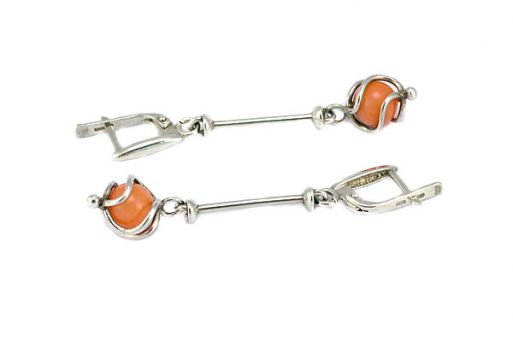 Серебряные серьги с кораллом 52755 купить в магазине Самоцветы мира