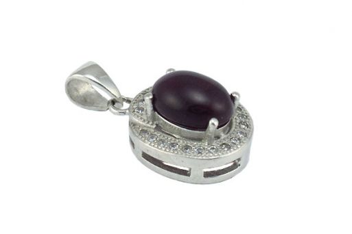 Кулон из серебра 925 пробы с кошачьим глазом.