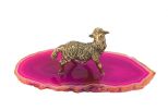 Фигурка овца на агате. Вес 40 гр.