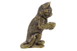 Фигурка из бронзы котик хватает 30х30х15 мм