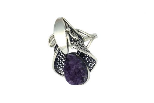 Серебряное кольцо с аметистом 54598 купить в магазине Самоцветы мира