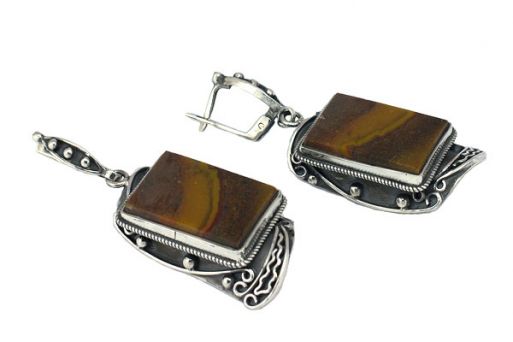 Серьги из серебра 925 пробы с яшмой.