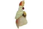 Фигурка попугай из офиокальцита с хохолком у гнезда. Вес 90 гр.