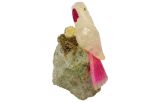 Фигурка попугай из розового кварца с гнездом. Вес 100-130 гр.