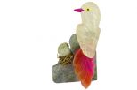 Фигурка сойка из розового кварца с гнездом. Вес 100-130 гр.