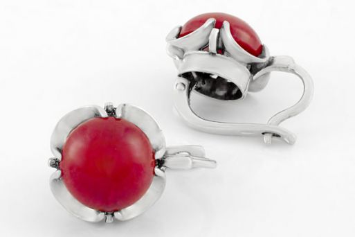 Серебряные серьги с кораллом 57980 купить в магазине Самоцветы мира