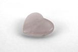 Сердечки из камня