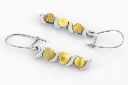 Серьги из мельхиора с янтарём 9251 купить в магазине Самоцветы мира